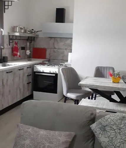 Liocharis Akro 1 לואורדטה