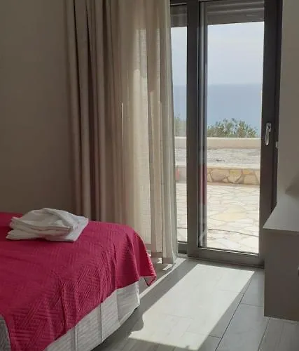 וילה Liocharis Akro 1